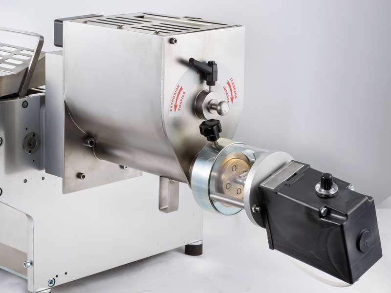 PNuova Combinata - 170mm Pasta Sheeter with Mixing Hopper