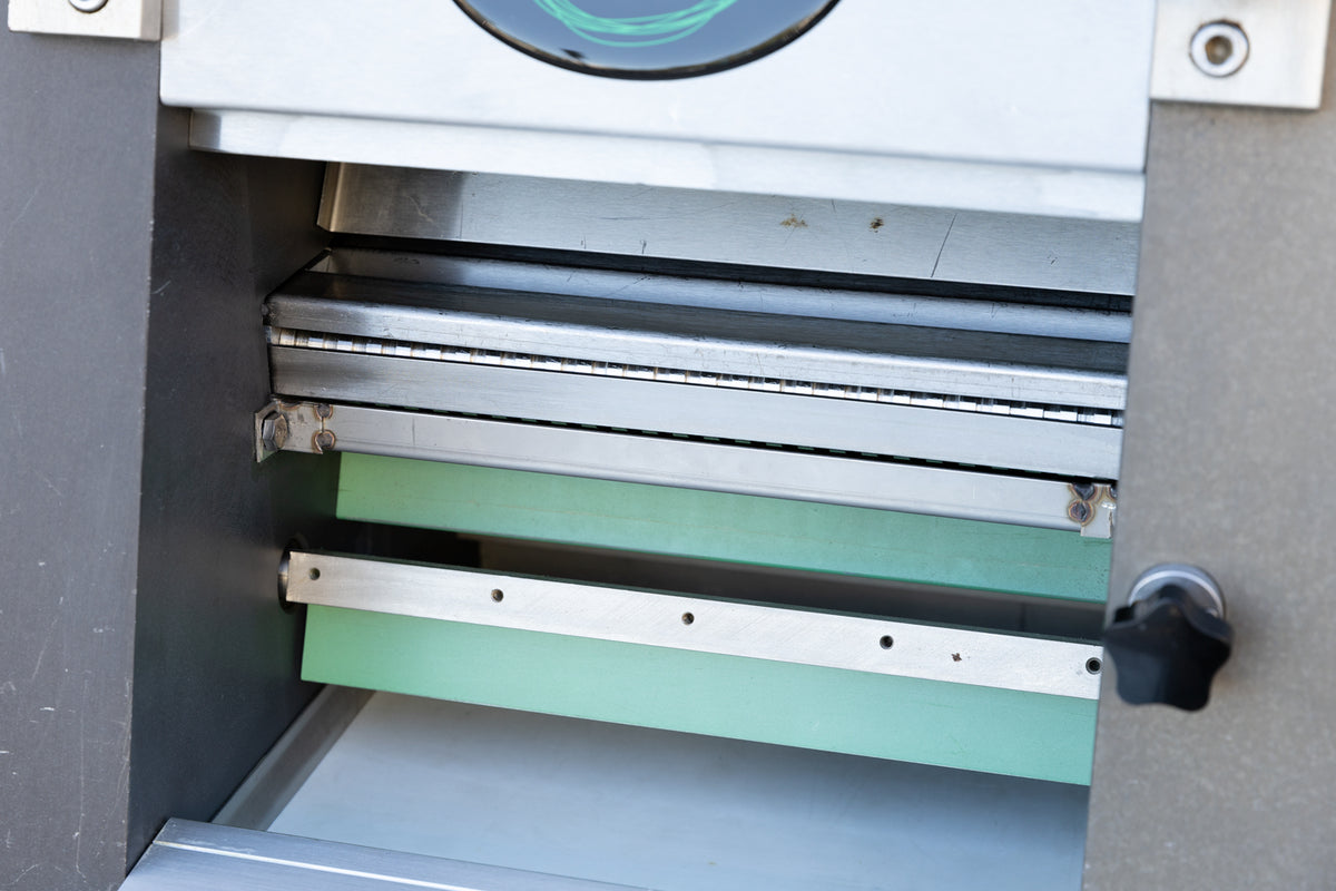TQ 300 - AUTOMATIC PASTA CUTTER